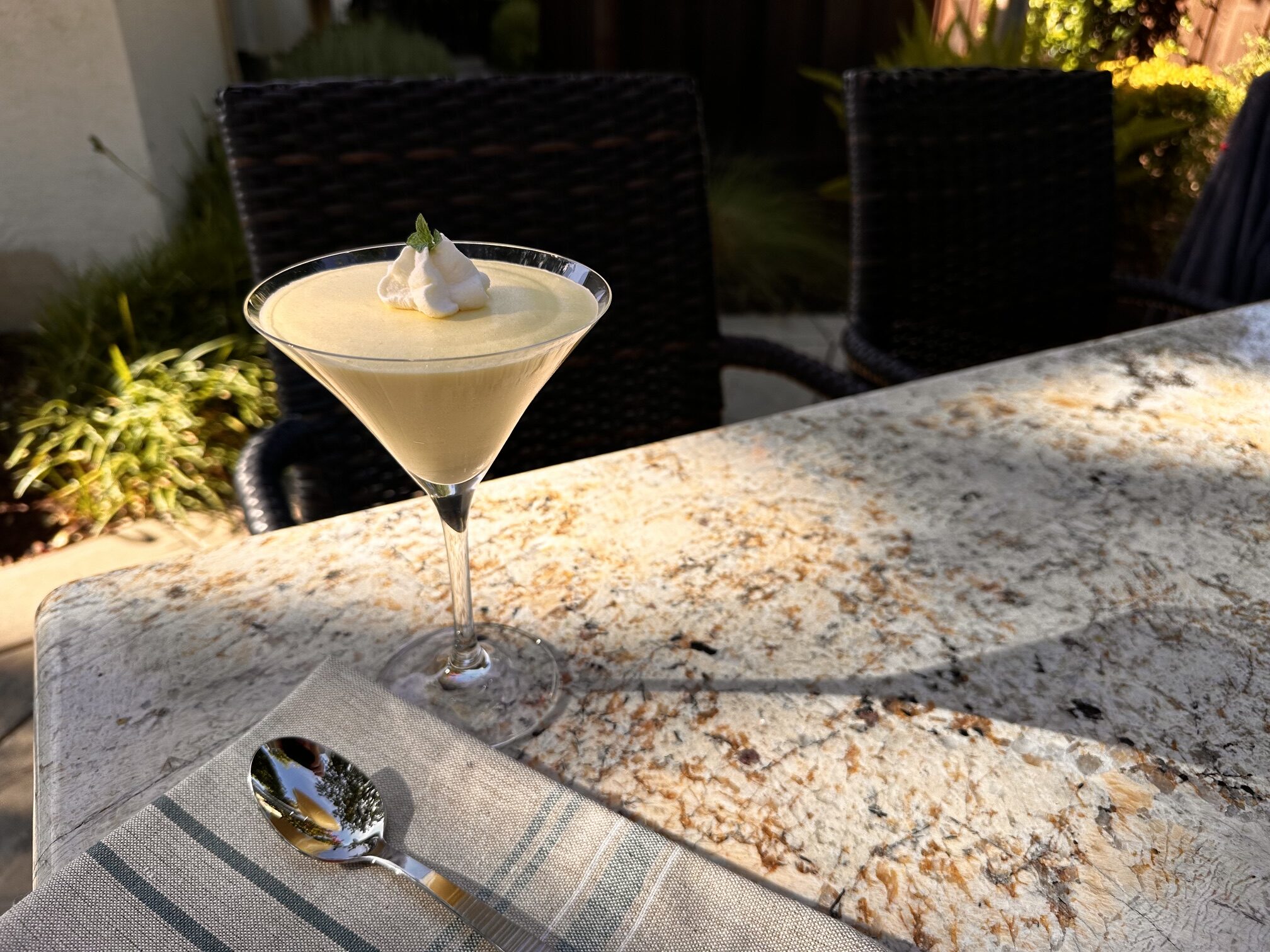 The best mango and lime mousse with fresh mint
